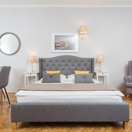 Barbican House Apartmán *